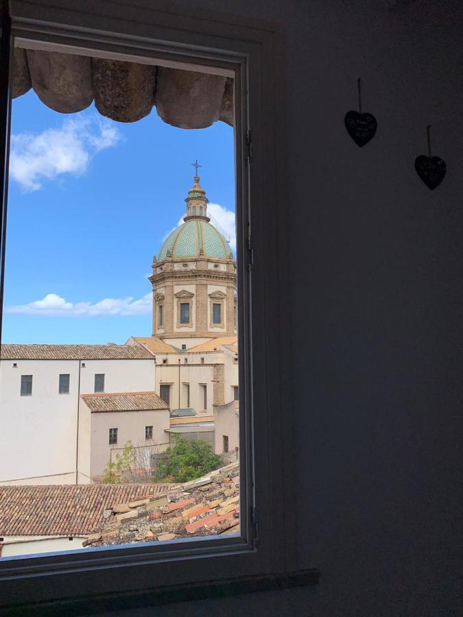 Sopra I Tetti Di Ballaro Palermo Exterior foto